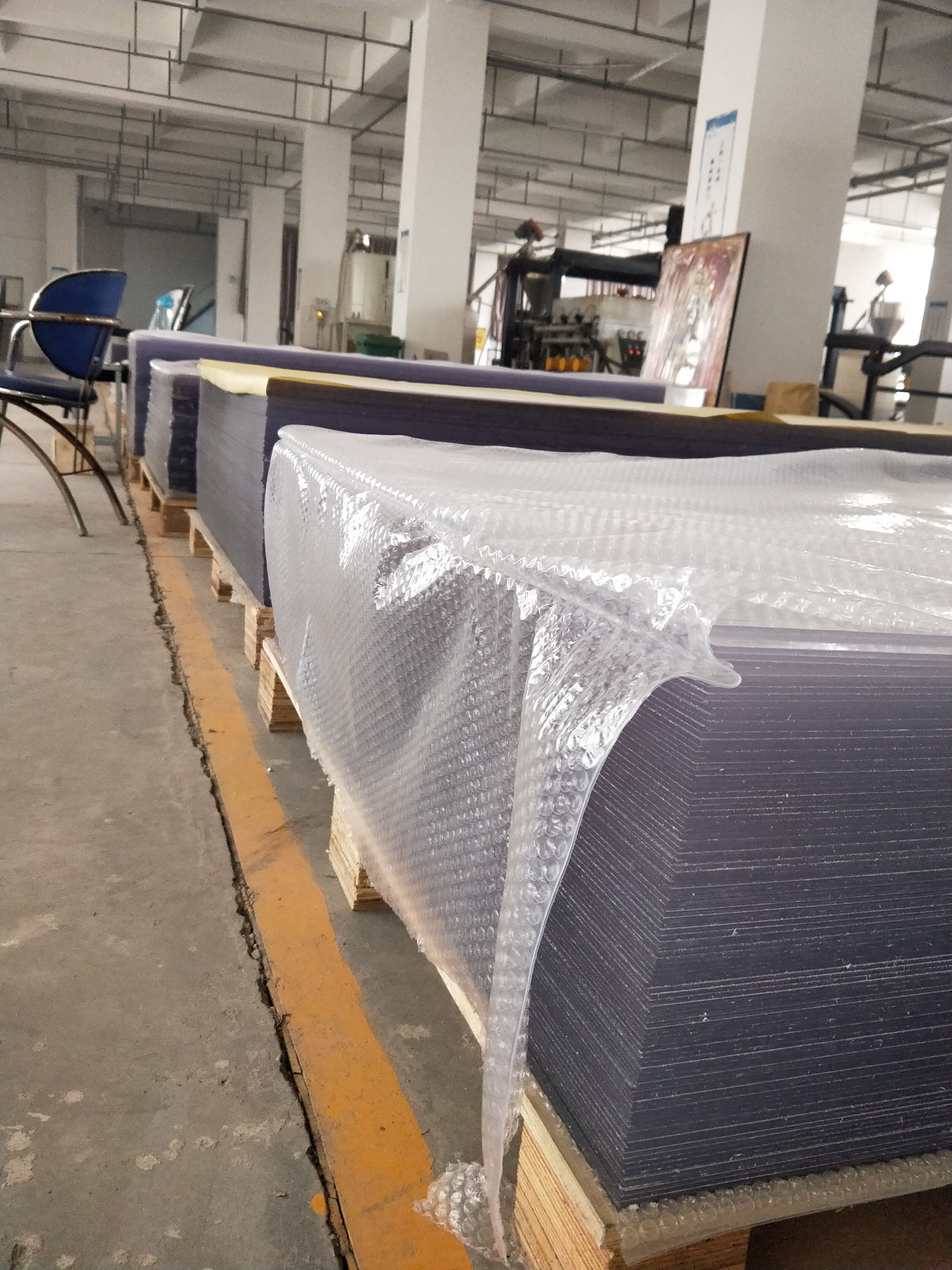 廠家供應18線1.2*2.4M3D光柵板 光柵板直銷