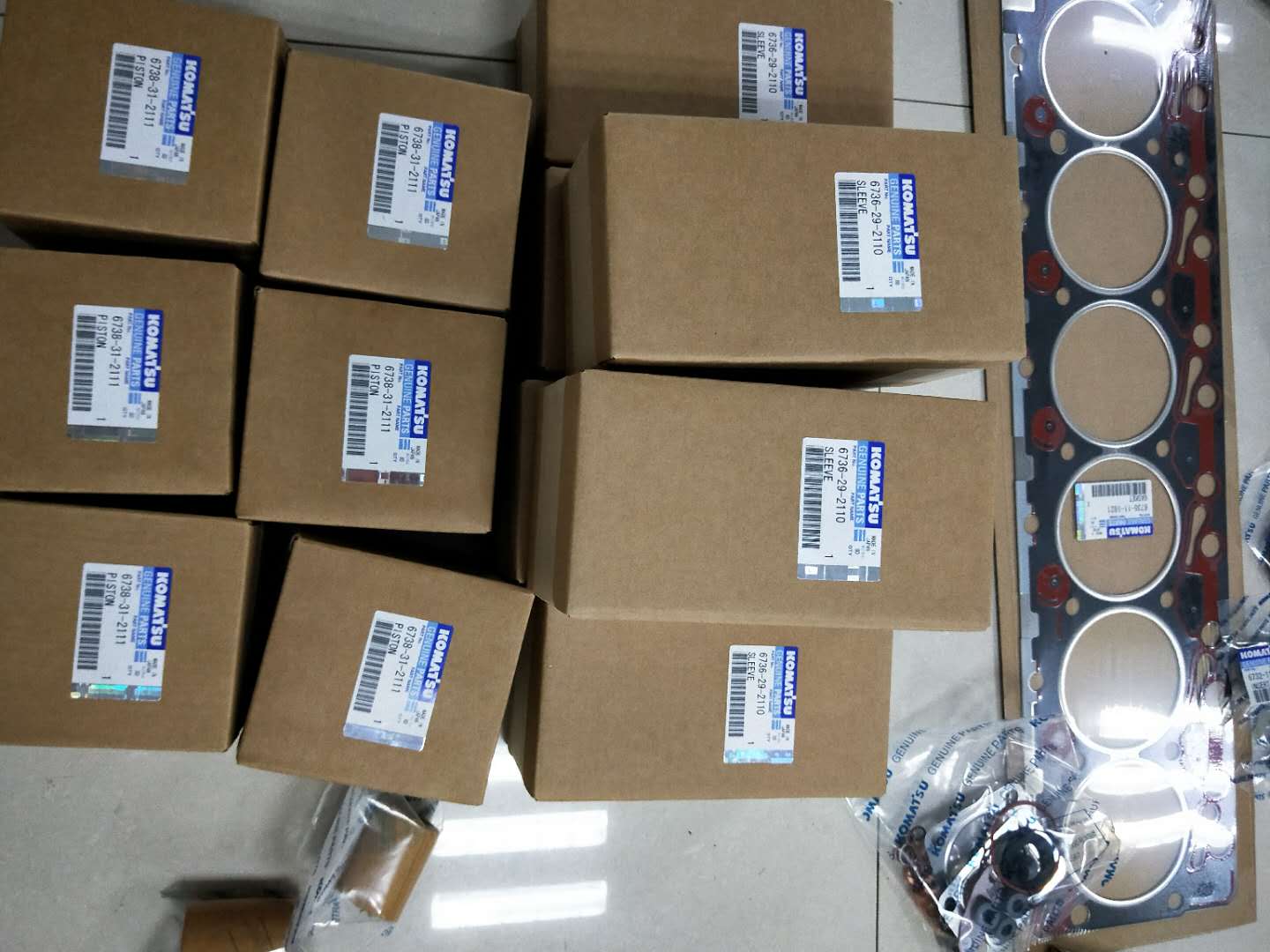 小松挖掘機(jī)PC200-7全新原廠拆機(jī) 備用閥