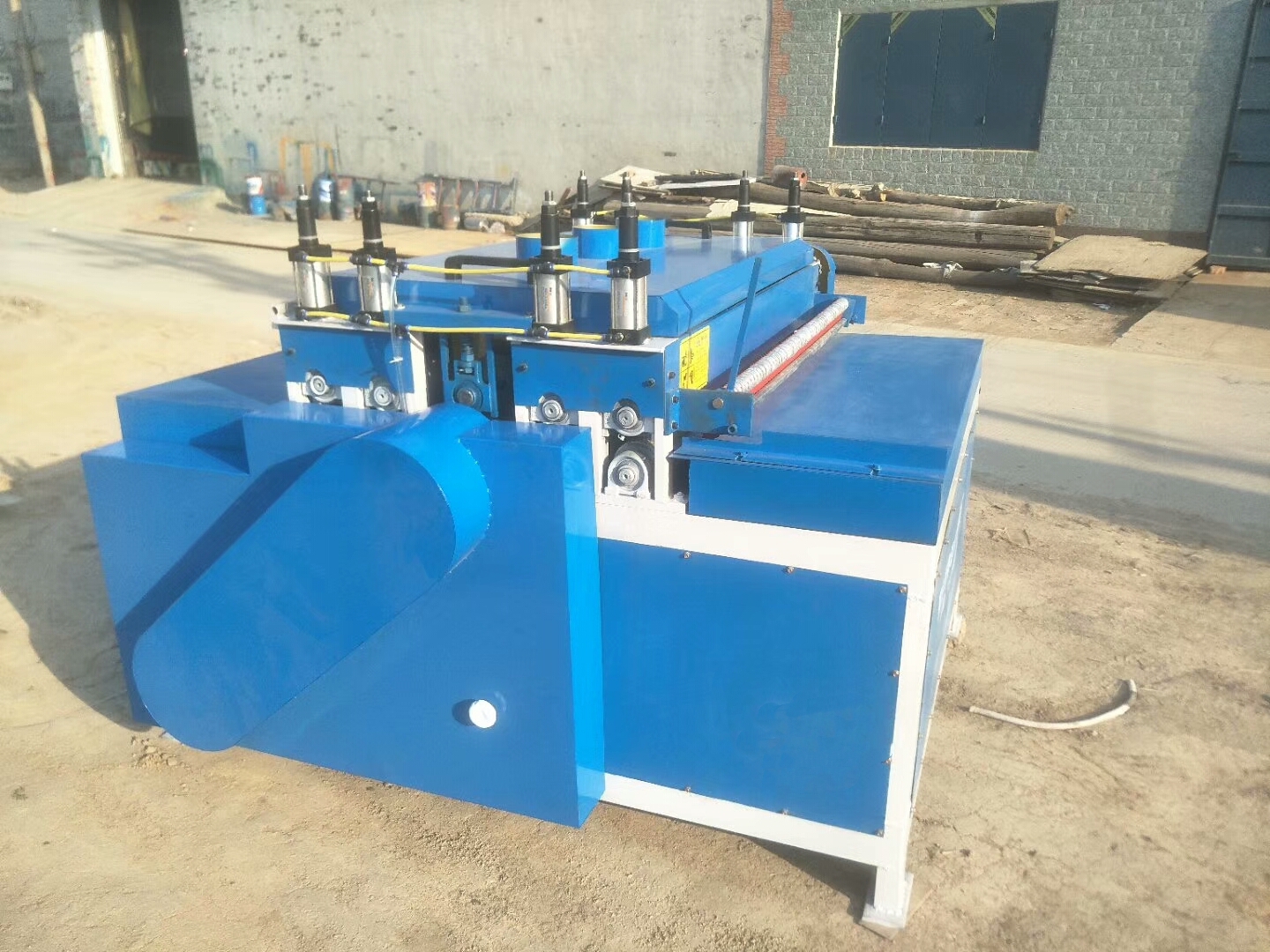 全自動(dòng)板式多片鋸 自動(dòng)板式多片鋸價(jià)格 自動(dòng)木材板式多片鋸 自動(dòng)家具板式多片鋸