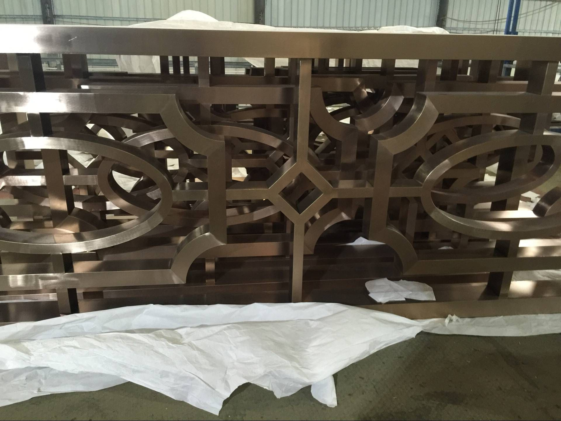 酒店玫瑰金不銹鋼屏風(fēng)加工