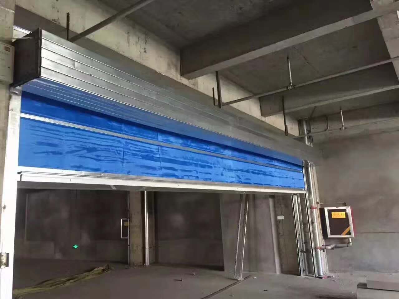 呼和浩特市供應(yīng)通道閘，車牌識(shí)別，
