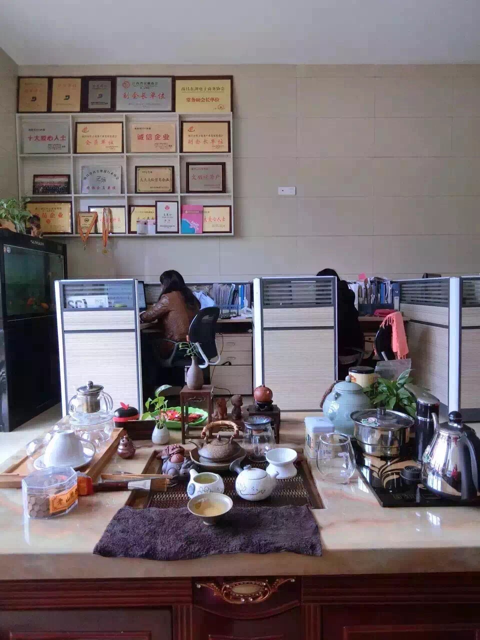 九江鋼材糊口鍍鋅扁鋼江西鋼材鍍鋅扁鋼一件代發(fā)扁鐵