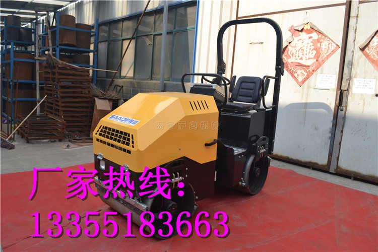 小型液壓壓路機*     雙鋼輪座駕壓路機生產廠家