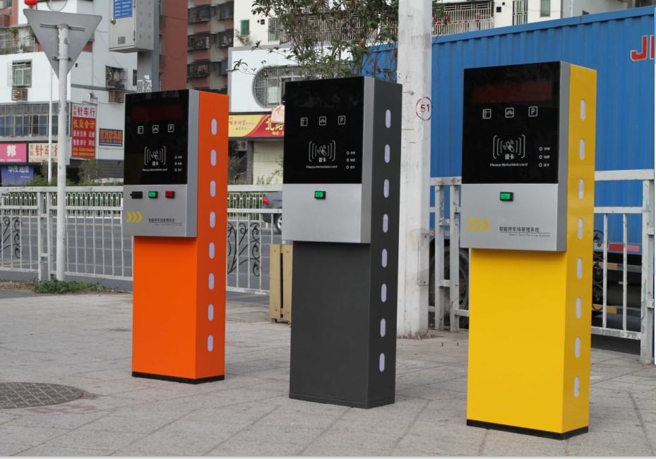 安裝地下停車(chē)場(chǎng)智能道閘 工廠柵欄道閘機(jī) 小區(qū)欄柵道閘桿陽(yáng)江交通設(shè)施