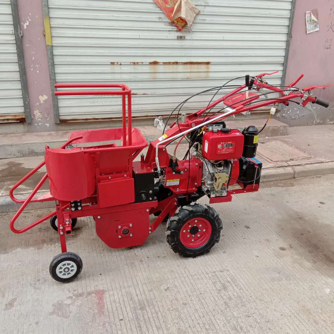 單行玉米收割機(jī) 山東玉米收割機(jī)  山東收割機(jī)供應(yīng)商 全國(guó)收割機(jī)合作社 山東收割機(jī)生產(chǎn)廠家 收割機(jī)報(bào)價(jià)