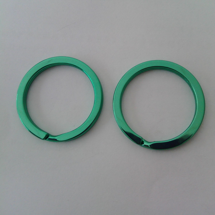 廠家直銷多種規(guī)格彩色鑰匙扣 優(yōu)質不銹鋼平圈 光圈 花圈 25mm鑰匙扣