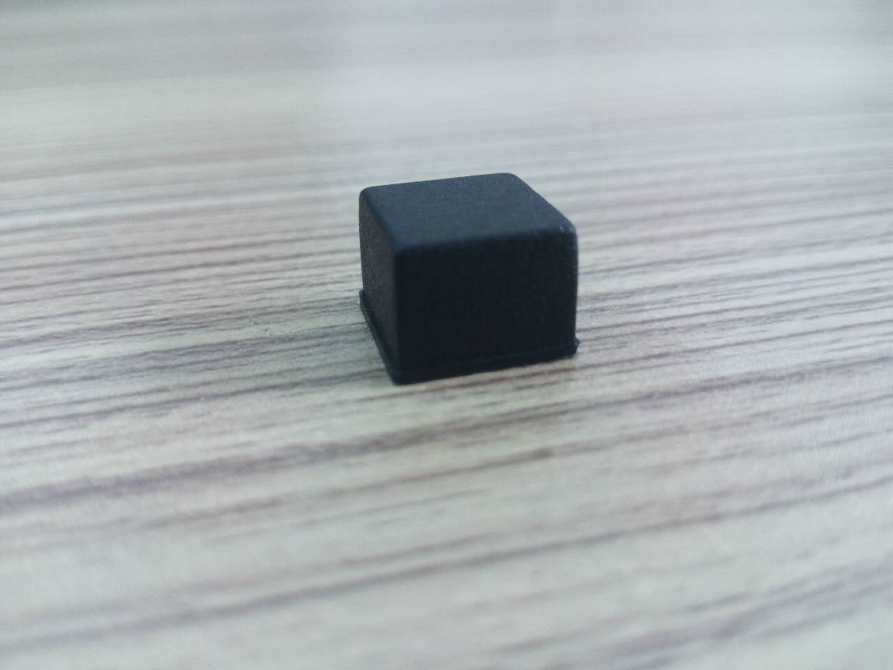 3M背膠防撞膠墊正方形    自粘帶膠梯形硅膠腳墊