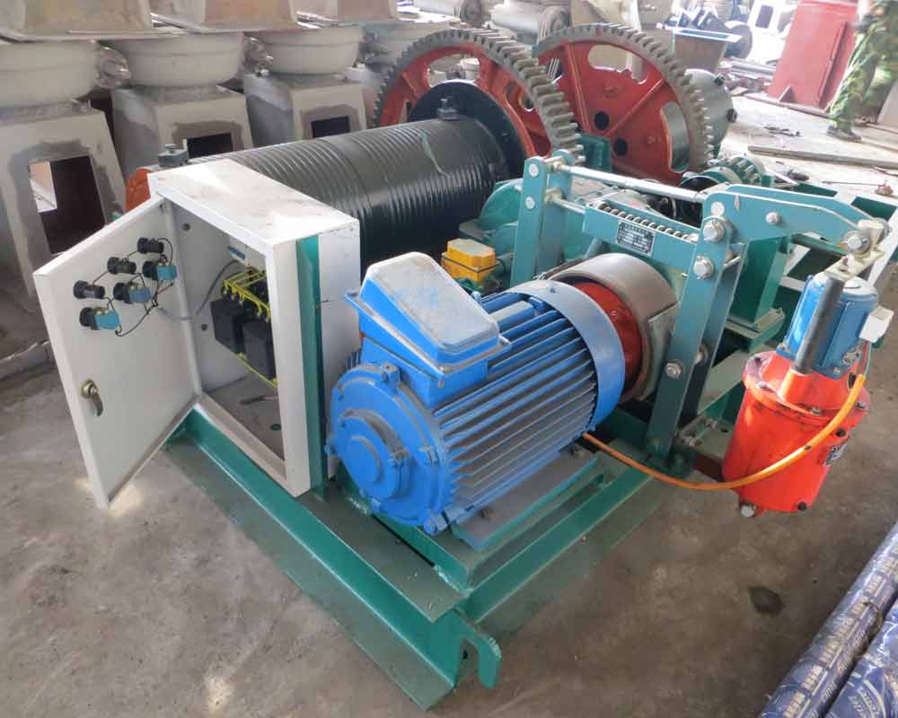 卷?yè)P(yáng)式啟閉機(jī)_啟閉機(jī)的安裝