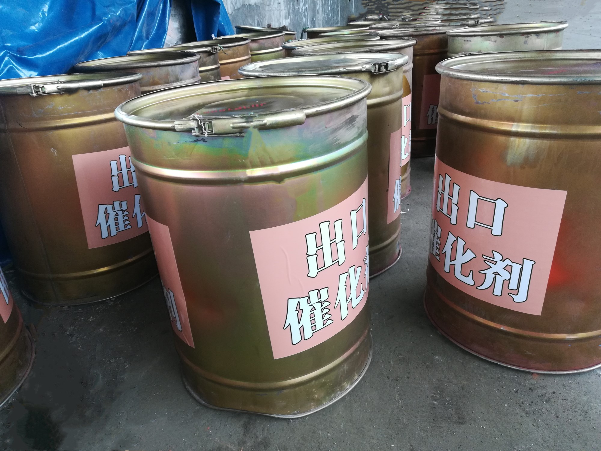 廠價(jià)（家）現(xiàn)貨供應(yīng)赤磷，含量98.5%，貨源穩(wěn)定，質(zhì)量保障