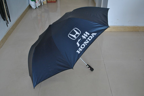 凌云廣告?zhèn)汔嵵菖l(fā)