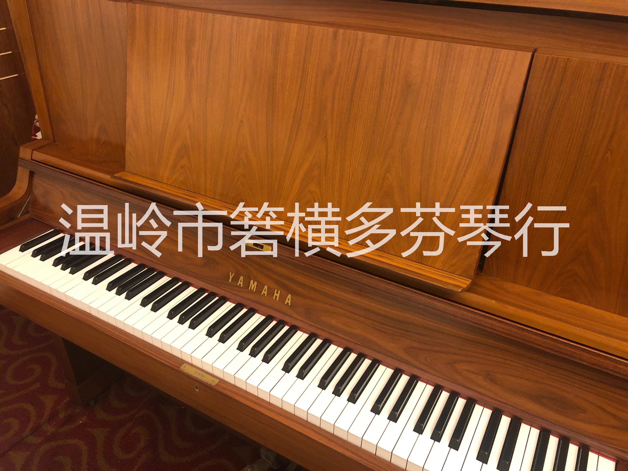 日本雅馬哈鋼琴型號(hào)W 101