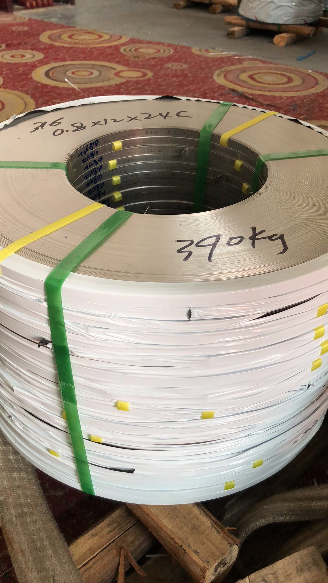 生產(chǎn)銷售316L不銹鋼帶，可加工磨砂拋光