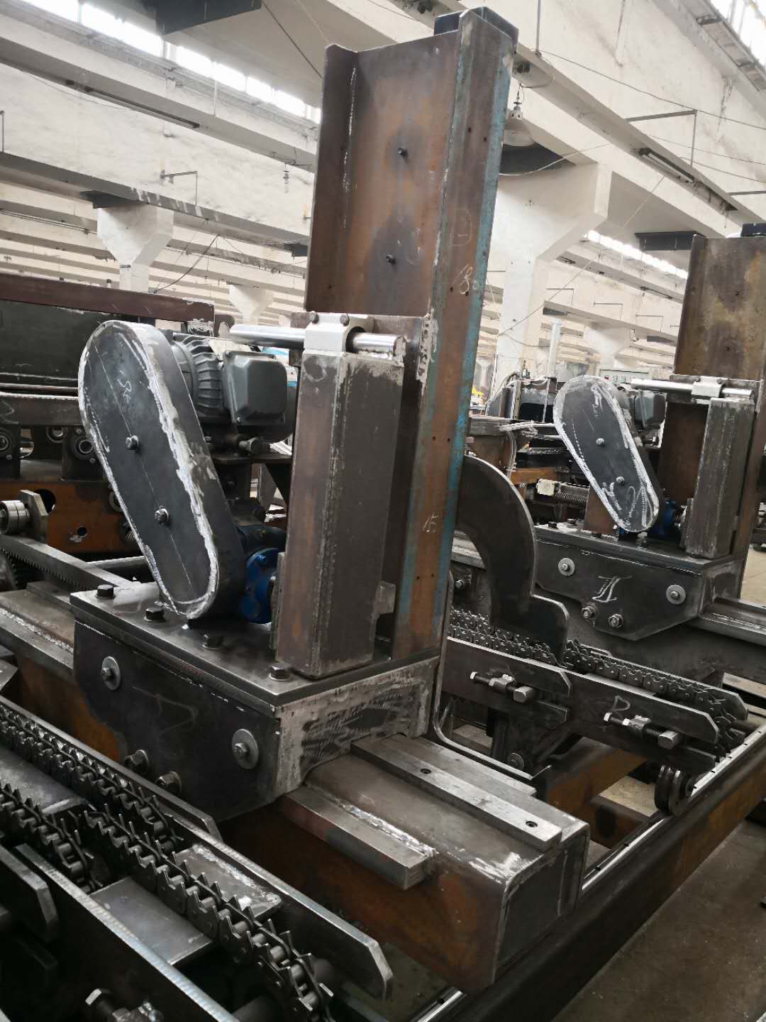 木工帶鋸跑車、帶鋸跑車品牌、帶鋸跑車市場報價、帶鋸跑車行情、木工帶鋸跑車供應(yīng)商