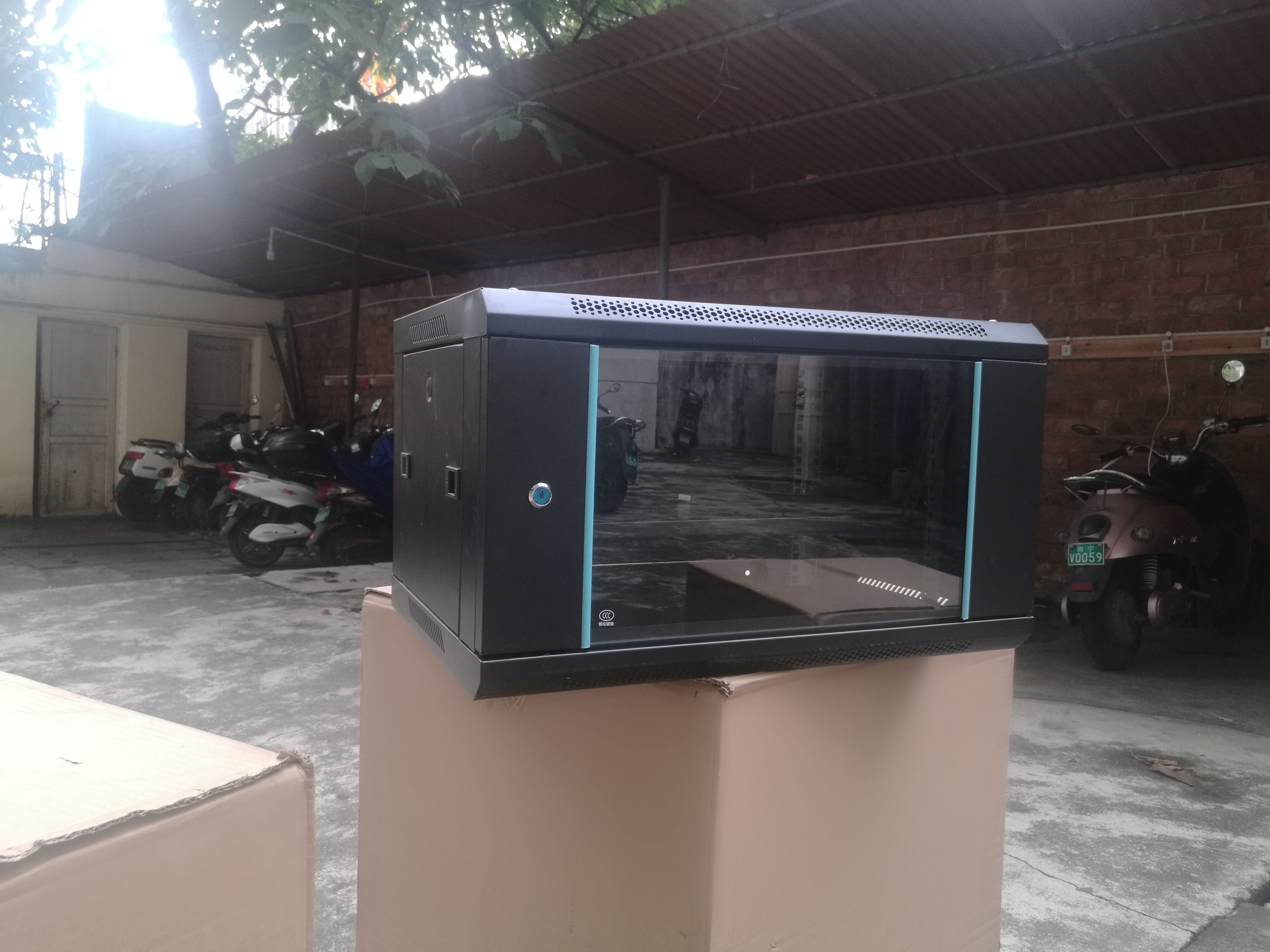 豪華型墻柜深度600
