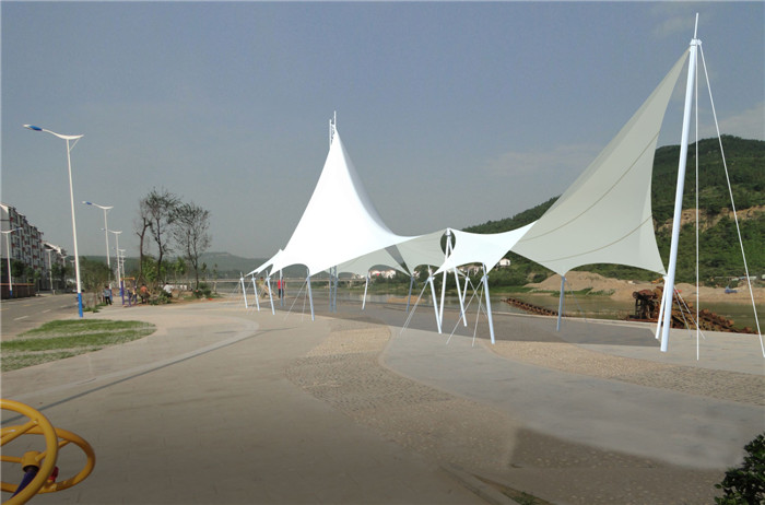 膜結(jié)構(gòu)  寧波膜結(jié)構(gòu)廠 寧波膜結(jié)構(gòu)廠 寧波意念遮陽(yáng)設(shè)備歡迎廣大用戶來(lái)電咨詢洽談