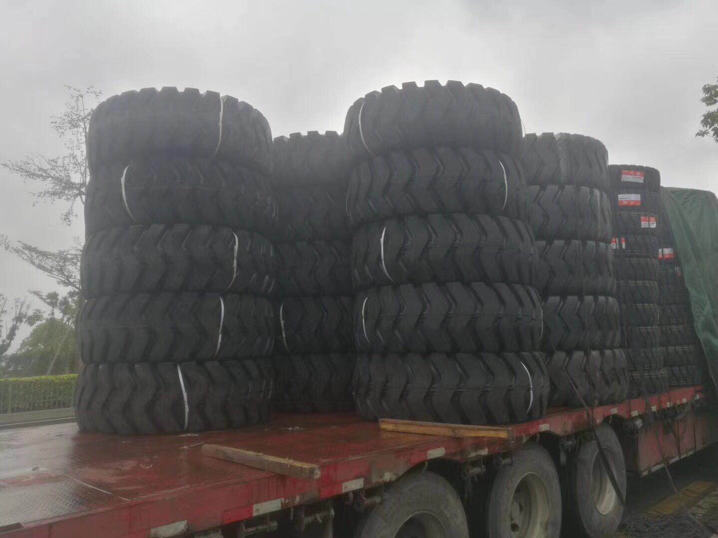 大量供應風神輪胎優(yōu)惠合理價格產(chǎn)品*風神輪胎生產(chǎn)