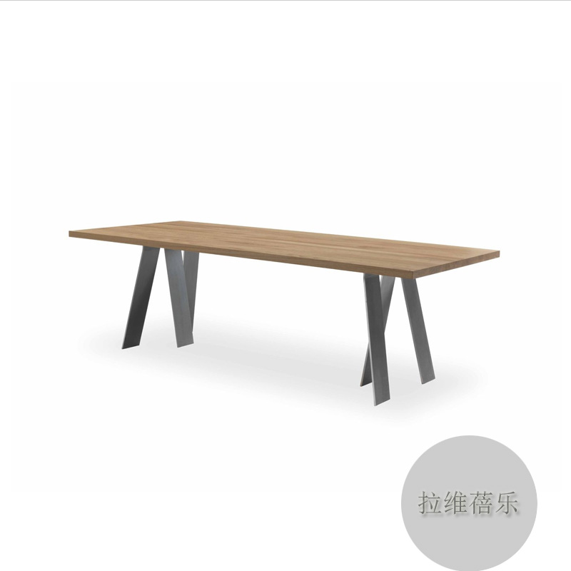 酒吧實(shí)木桌子