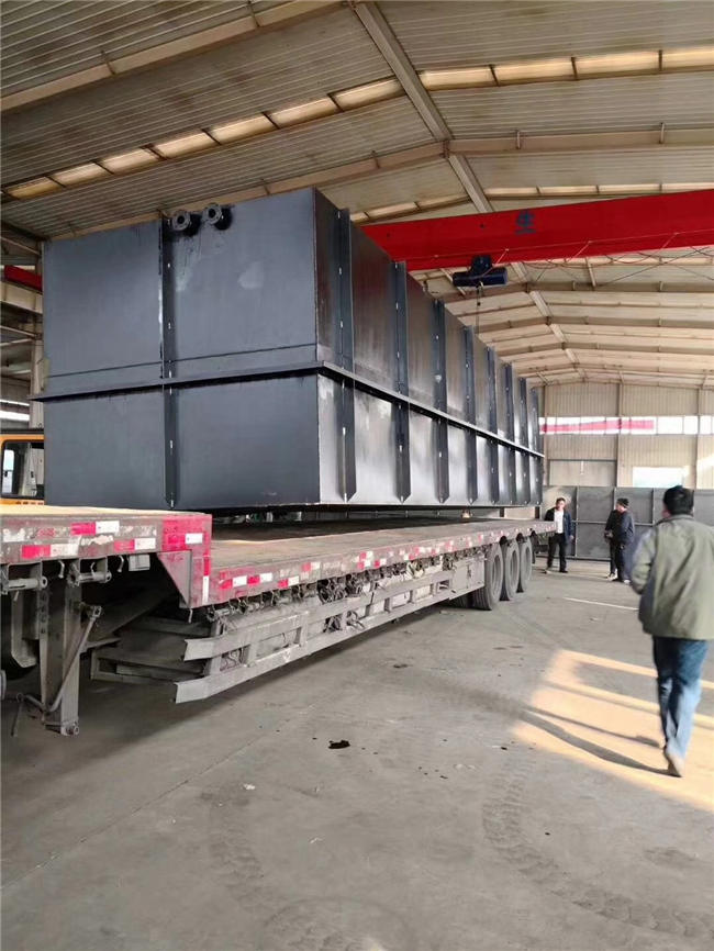 地埋式污水處理設(shè)備 生活污水處理設(shè)備專(zhuān)業(yè)廠家 質(zhì)優(yōu)價(jià)廉 山東生活污水處理設(shè)備