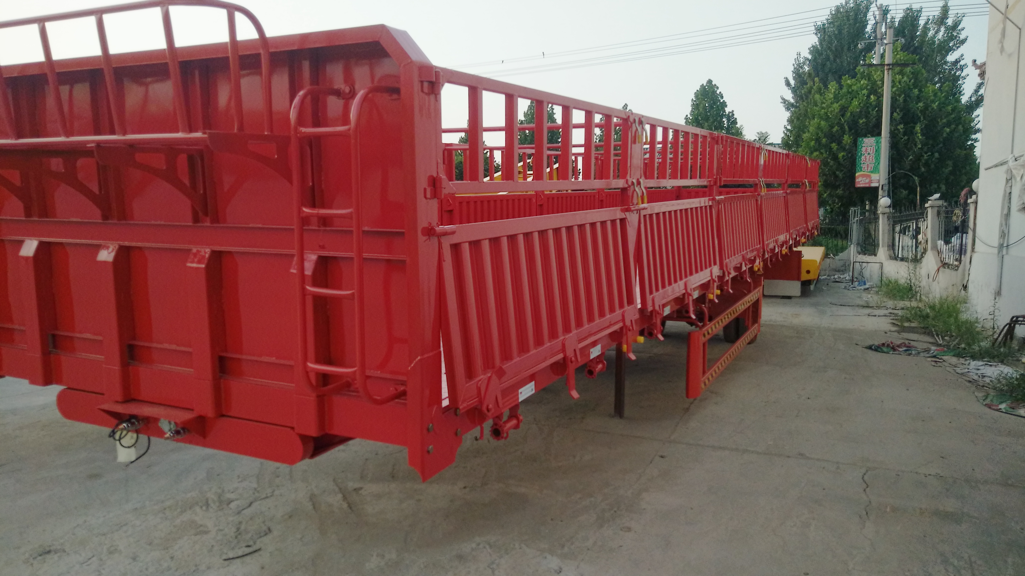 詳解 運輸倉柵半掛車 使用技巧與價格