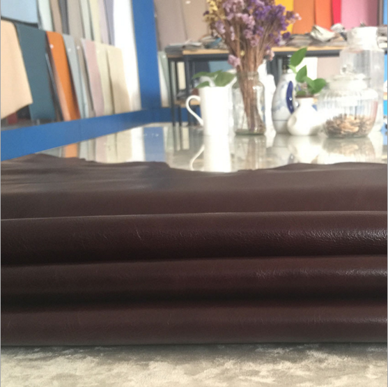 雙色油蠟牛皮頭層整張 雙色油蠟牛皮產(chǎn)商 直銷雙色油蠟牛皮 雙色油蠟牛皮批發(fā) 雙色油蠟牛皮直銷 雙色油蠟牛皮供應(yīng)商 雙