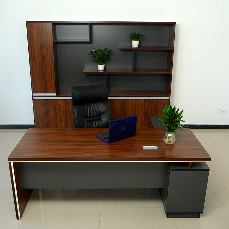 刨花板板式電腦桌經(jīng)理桌老板桌班臺(tái)