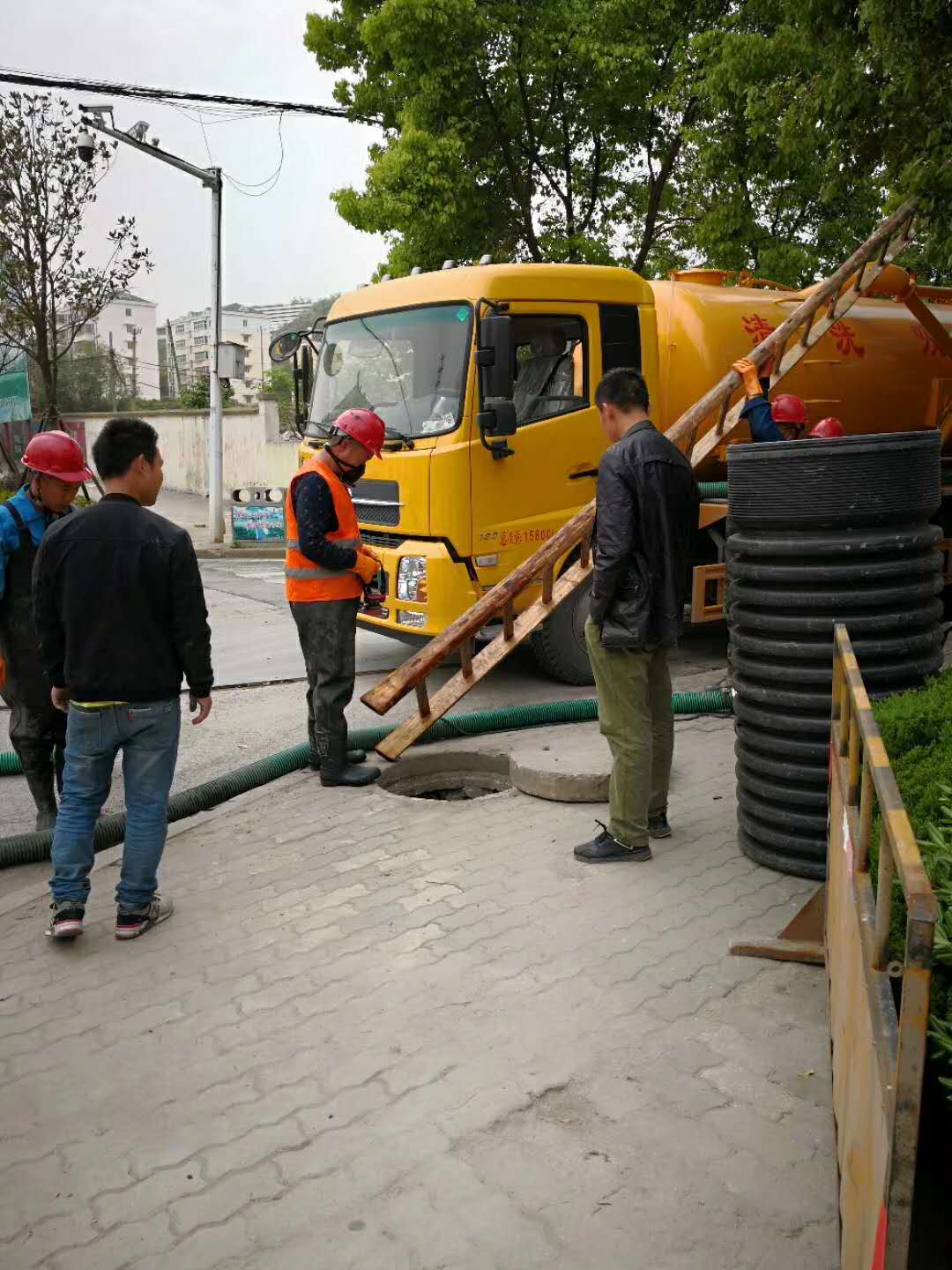 市政雨水污水管道清洗_管道清淤_管道CCTV檢測修復(fù)服務(wù)電話 管道清淤工程