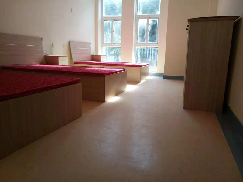 山西PVC地板供應商  塑膠地板廠家 PVC地板膠