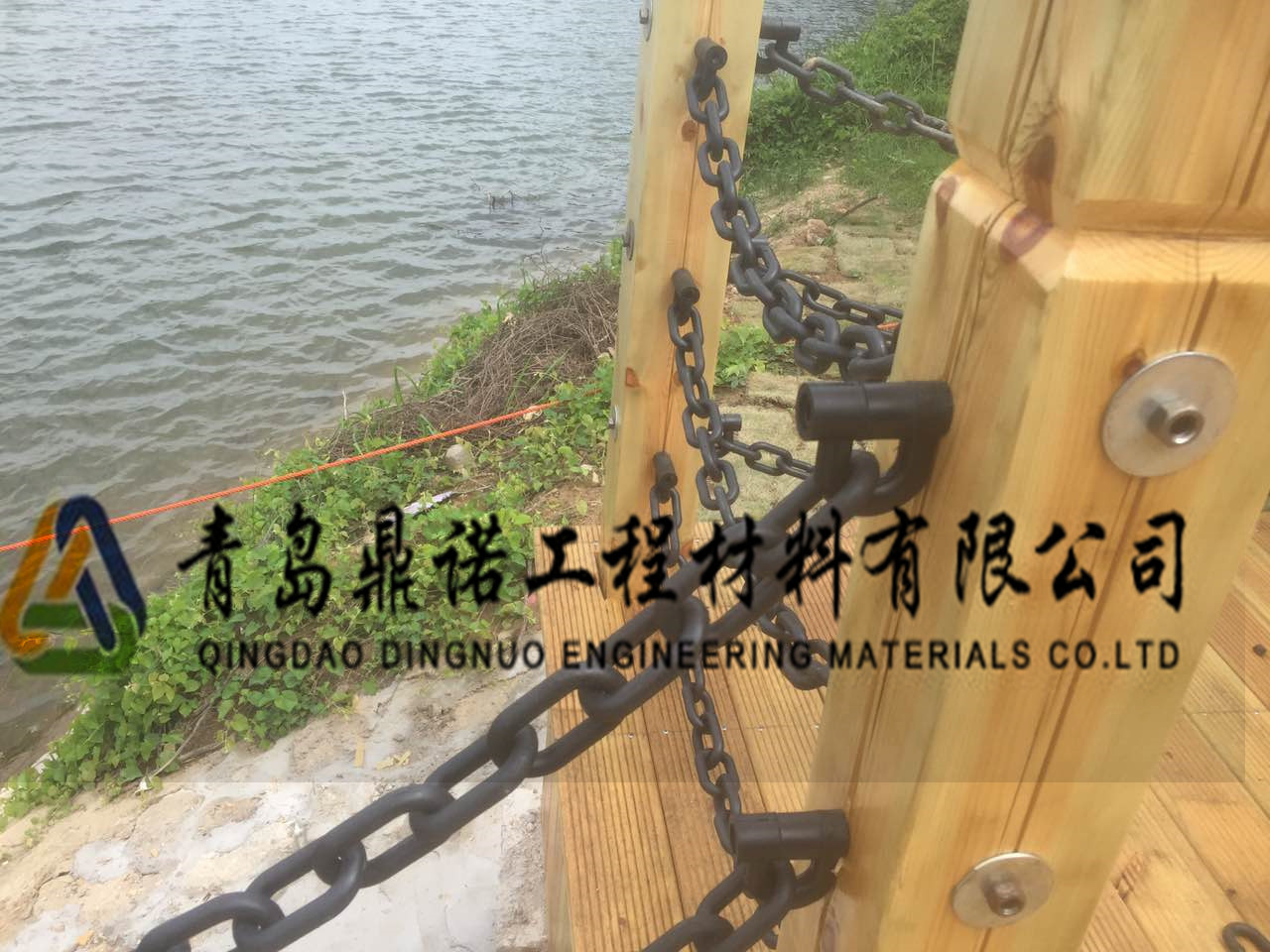 景觀塑層鏈條、防盜鐵鏈、塑鋼鏈、塑鋼防護鏈生產(chǎn)廠家 塑層鏈條、防盜鐵鏈、塑鋼鏈生產(chǎn)廠