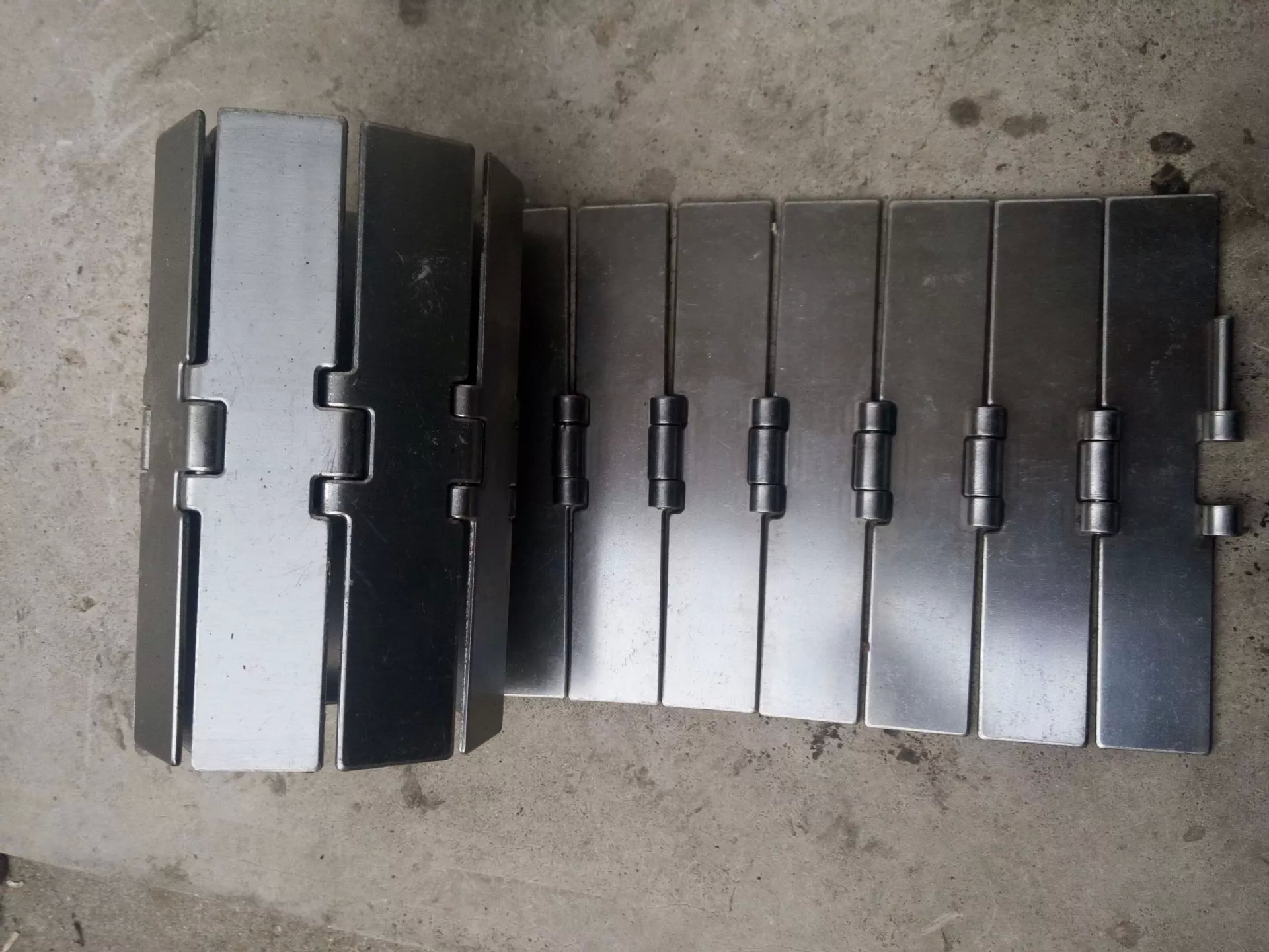 廠家直銷 不銹鋼鏈板 輸送鏈板 烘干清洗板式鏈 發(fā)貨快有質(zhì)保