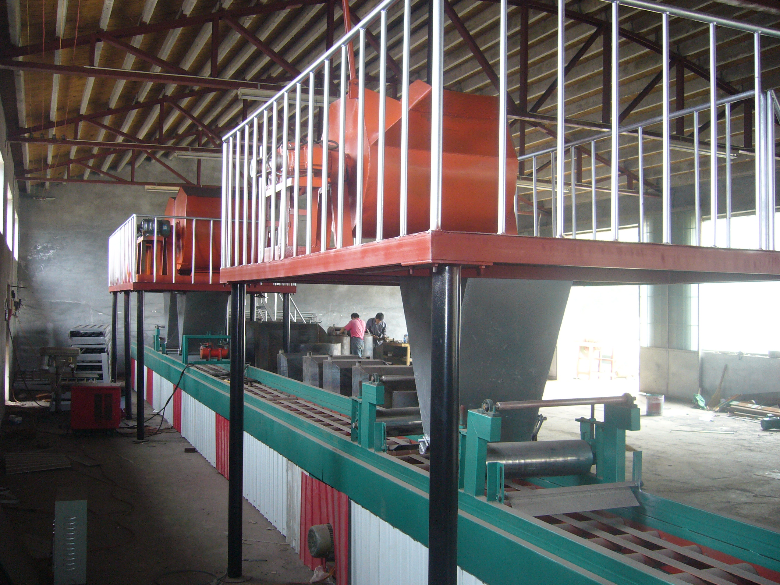 廠家供應(yīng) 玻鎂制板機(jī) 菱鎂板防火板設(shè)備有保障