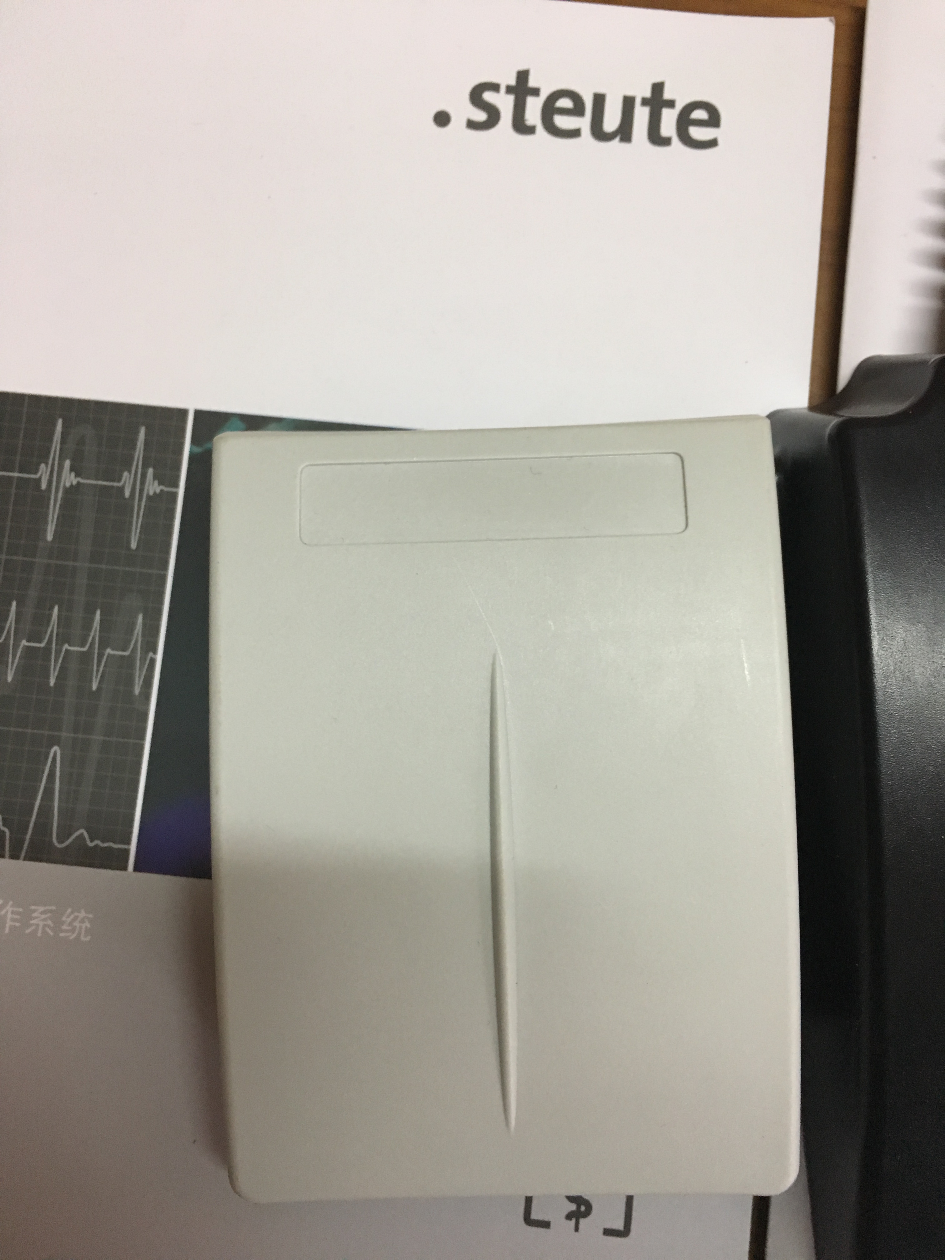 德國世德steute高性價比醫(yī)療腳踏開關(guān)VKF 2-MED 款踏板+流線型設計