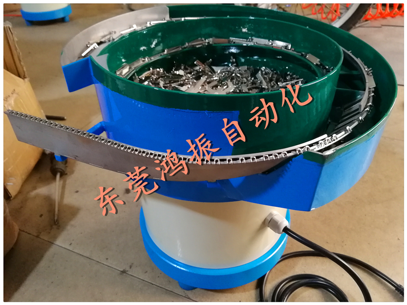 臺(tái)州精密軸心振動(dòng)盤(pán)