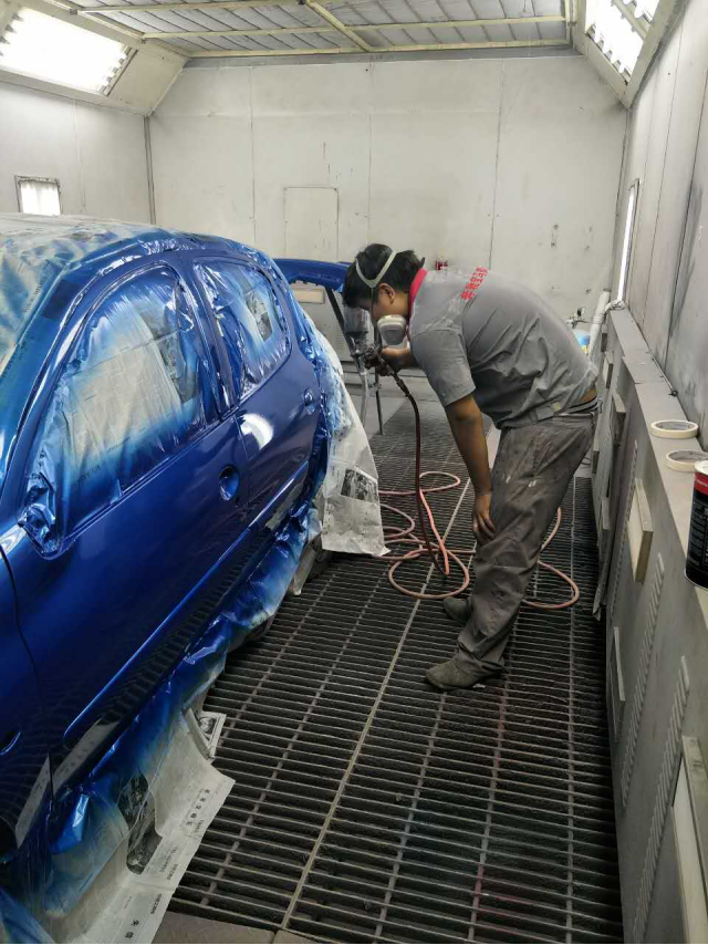 天津汽修服務(wù)汽車鈑金噴漆
