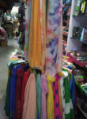 供應(yīng)雙層不銹鋼展架 貨架 圍巾架 落地圍巾 展示架 雙層不銹鋼展架批發(fā)