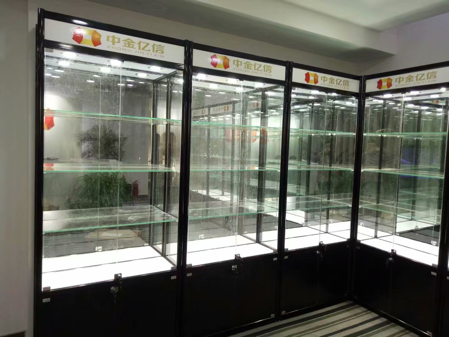 供應(yīng)鈦合金貨架 直銷鈦合金貨架 鈦合金貨架廠家 鈦合金貨架報價 旋轉(zhuǎn)鈦合金展柜