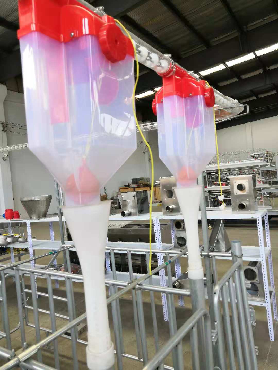 全自動喂料系統配件母豬定量杯定量桶全自動豬舍豬場料線定量杯半自動下料器