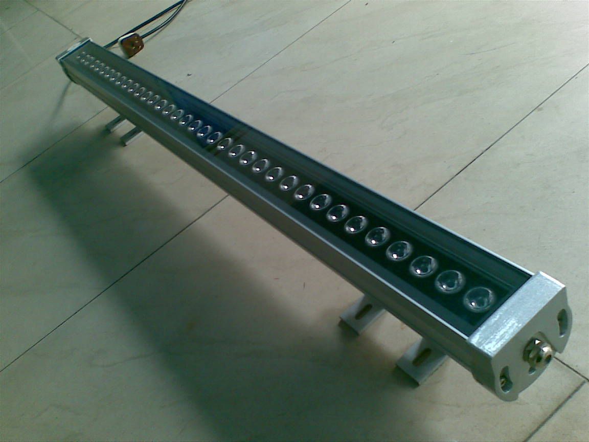 深圳LED洗墻燈廠家直銷_LED洗墻燈功率_LED洗墻燈效果圖_LED洗墻燈性能對比