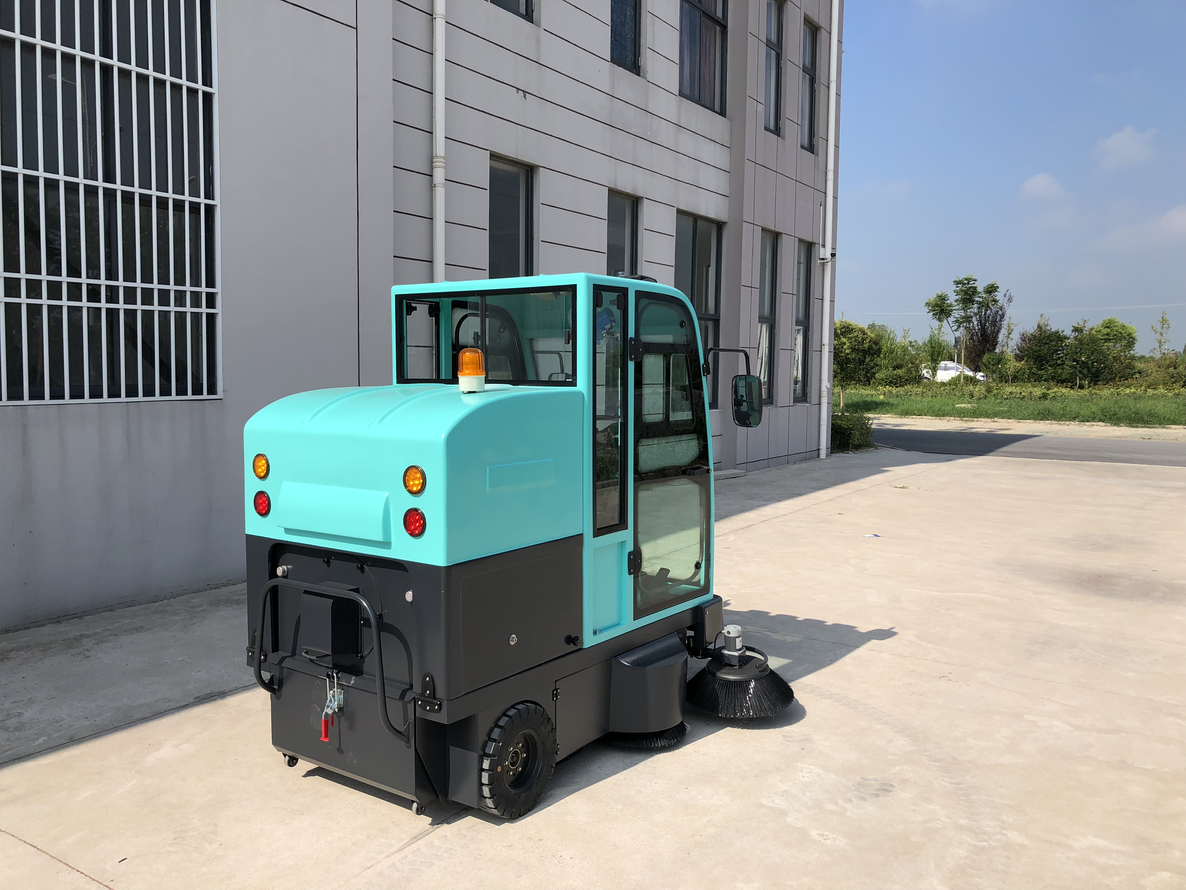 承德掃地機 智能掃地車 掃地機批發(fā)