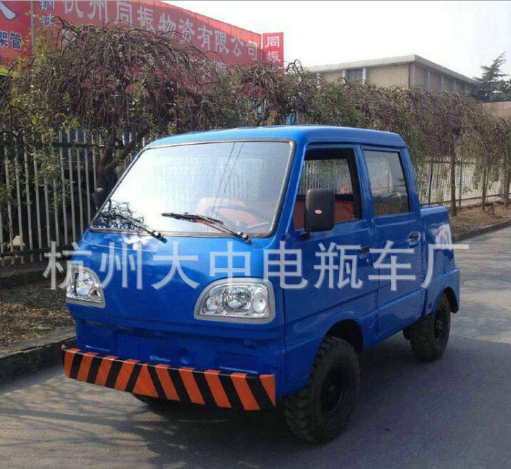 生產(chǎn)供應(yīng)BDQ全駕駛室牽引車 電動(dòng)牽引車 價(jià)格合適