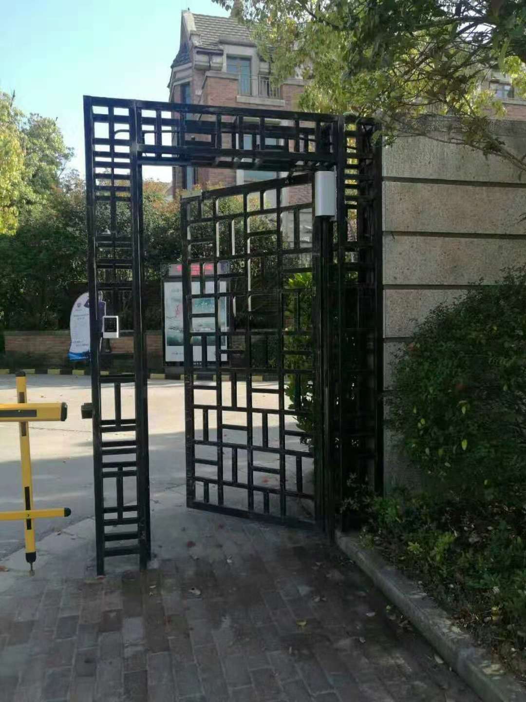 小區(qū)刷卡平開自動(dòng)門 直營(yíng)小區(qū)刷卡平開自動(dòng)門 小區(qū)刷卡平開自動(dòng)門安裝