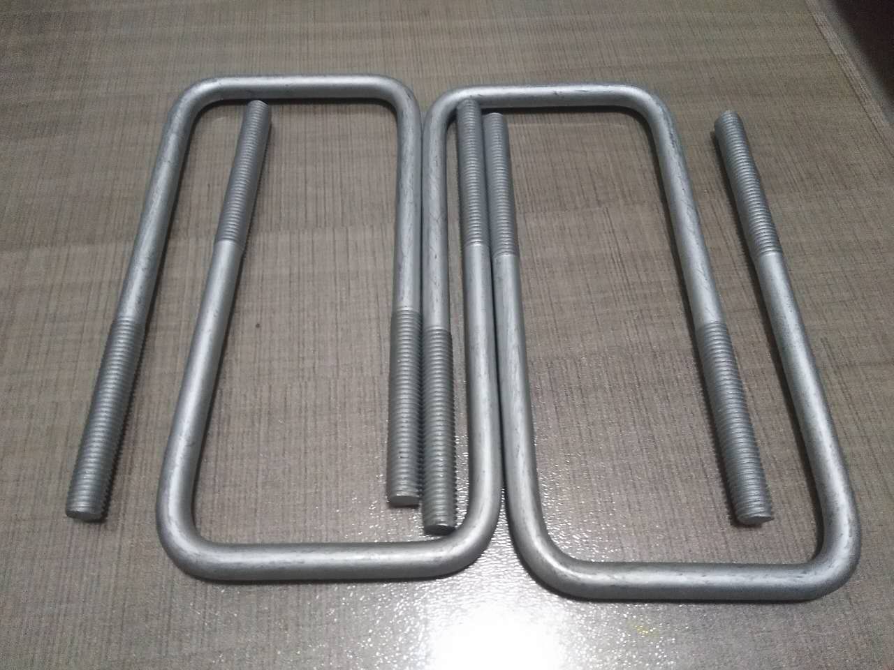 河北U型螺栓報(bào)價(jià) U型螺栓生產(chǎn)廠家  U型螺栓批發(fā)價(jià)
