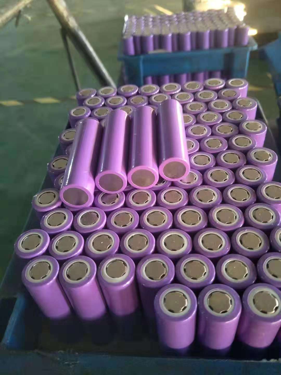 72v130鋰電池  深圳鋰電池回收價(jià)格 廣東鋰電池回收電話 廣東鋰電池回收 深圳BC品鋰電池回收