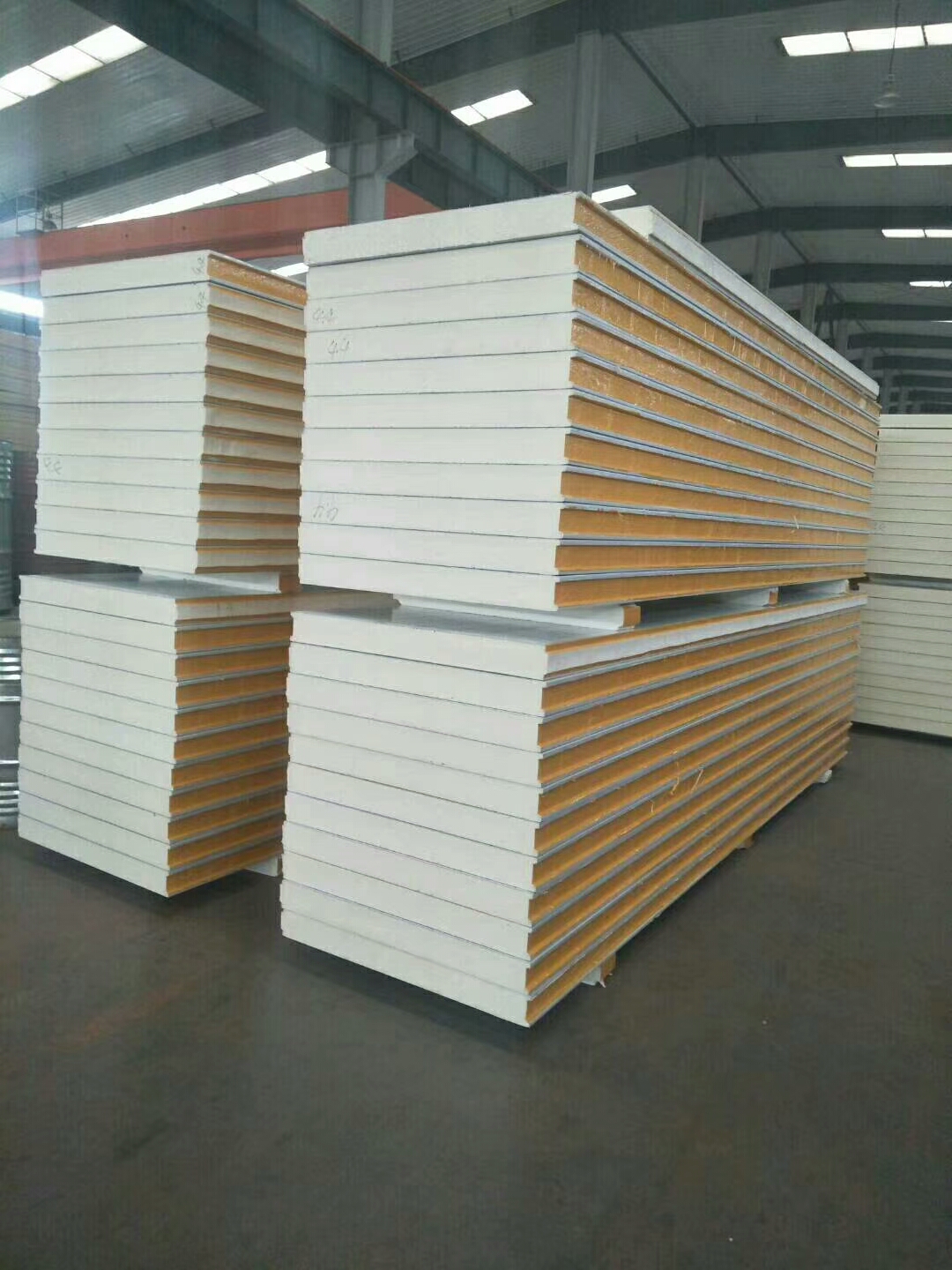 遼寧聚氨酯保溫冷庫(kù)板廠家 遼寧沈陽聚氨酯保溫冷庫(kù)板廠家 聚氨酯保溫板廠家 冷庫(kù)板價(jià)格