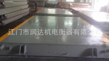 大型電子地磅汽車衡 優(yōu)質(zhì)汽車電子地磅 100t數(shù)字式汽車衡廠家定做