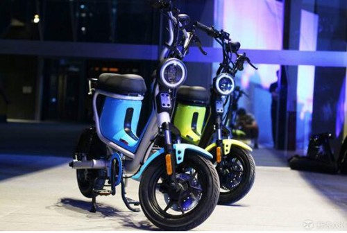 智能電動車APP+智能中控硬件 讓電瓶車智慧出行更安全