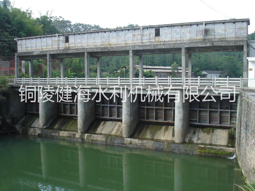 安徽銅陵健海水工閘門