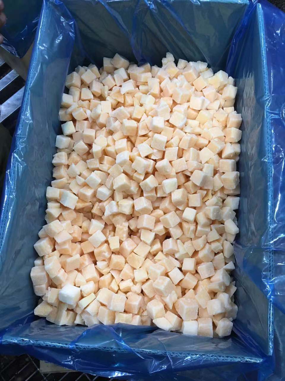 速凍冷凍哈密瓜丁  速凍哈密瓜丁廠家 速凍哈密瓜丁直銷(xiāo) 冷凍速凍水果直銷(xiāo) 冷凍速凍水果廠家 冷凍速凍水果