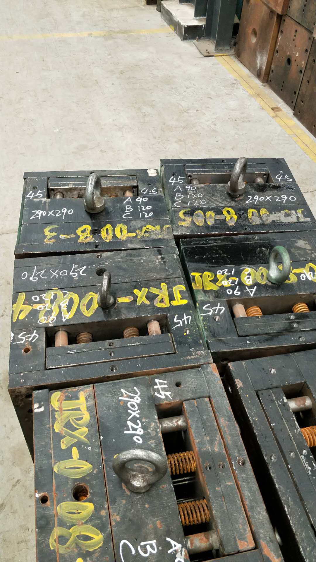 廣東省東莞市二手模胚買賣東莞舊模具回收公司