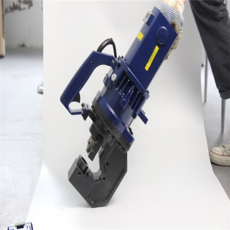 20型電動液壓沖孔機