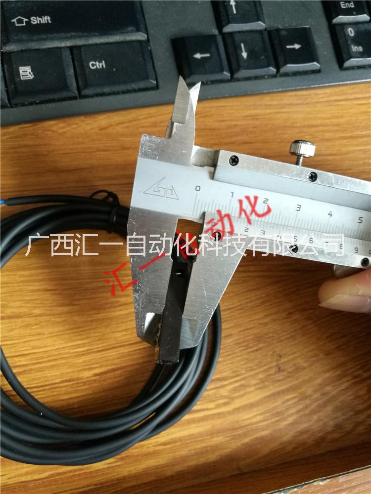 派克無桿氣缸磁性開關(guān)KL3045 6CP感應(yīng)線PAKER HOERBIGER ORIGA傳感器AN-40R